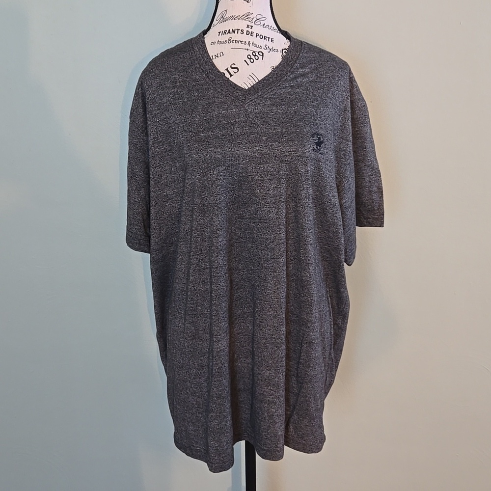 V-neck Tee